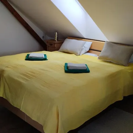 Séjour chez l'habitant Podkrovi S Koupelnou *